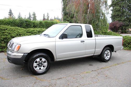 1999 Nissan Frontier XE