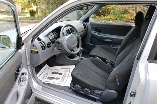 2005 Hyundai Accent GT