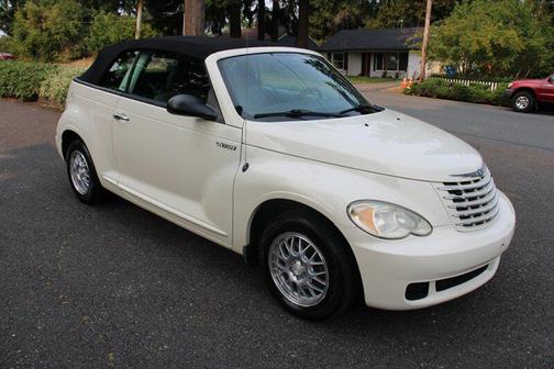 2006 Chrysler PT Cruiser Base
