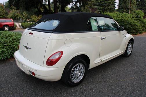 2006 Chrysler PT Cruiser Base