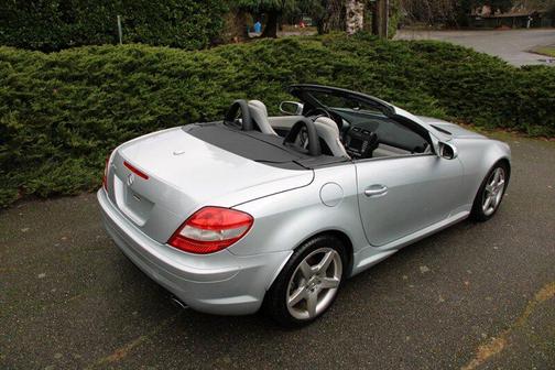 2006 Mercedes-Benz SLK-Class SLK280 Roadster