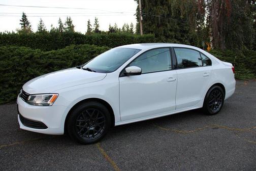 2014 Volkswagen Jetta Auto SE