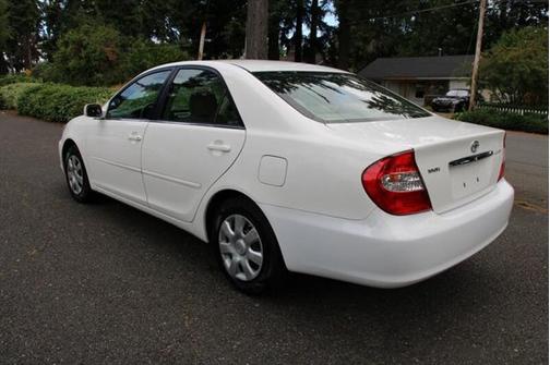 2003 Toyota Camry LE