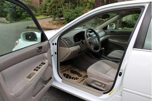 2003 Toyota Camry LE