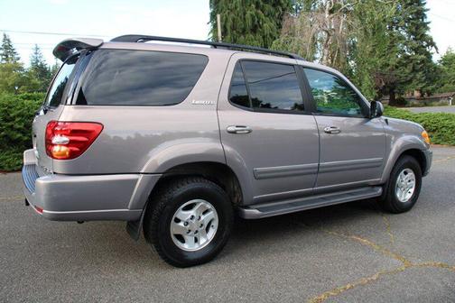 Thunder Gray Metallic 2002 Toyota Sequoia Limited