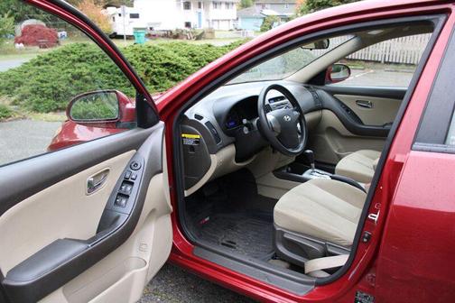 2010 Hyundai ELANTRA GLS