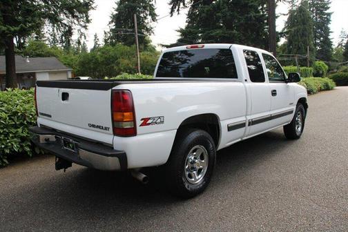 2002 Chevrolet Silverado 1500 LS Extended Cab