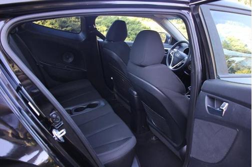 2016 Hyundai Veloster Base