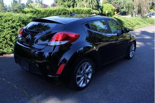 2016 Hyundai Veloster Base