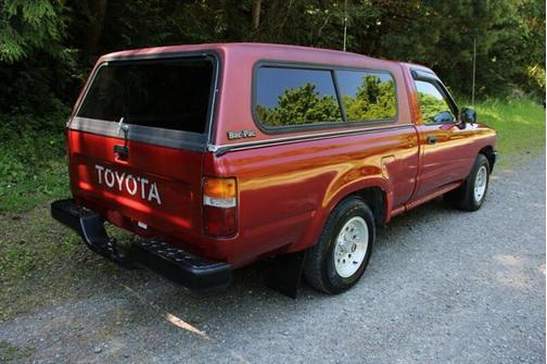 1992 Toyota Pickup Truck Base
