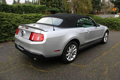 2010 Ford Mustang Premium