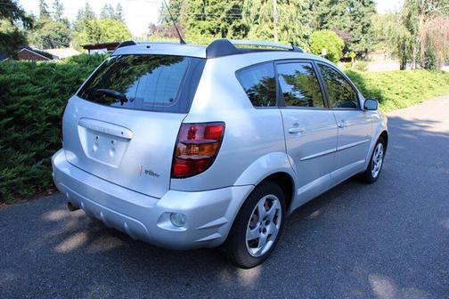 2005 Pontiac Vibe Base