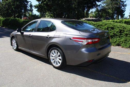 Predawn Gray Mica 2018 Toyota Camry LE