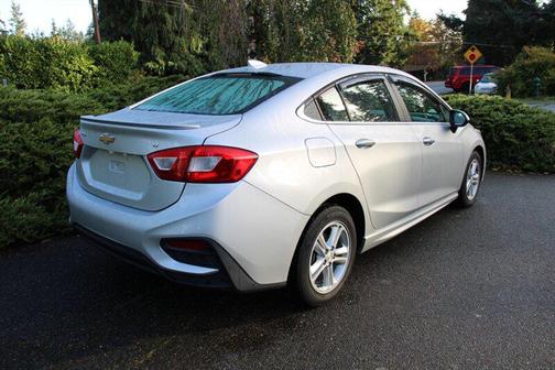 2016 Chevrolet Cruze LT Auto