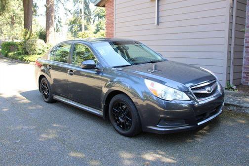 Graphite Gray Metallic 2011 Subaru Legacy Premium