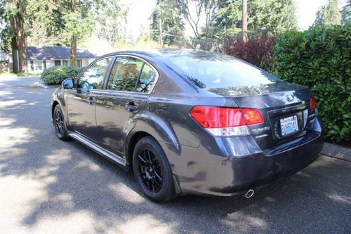 Graphite Gray Metallic 2011 Subaru Legacy Premium
