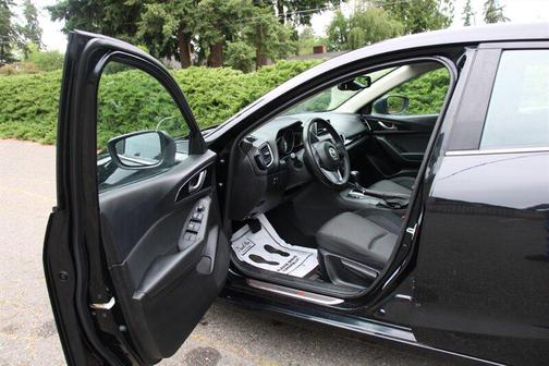 Black 2014 Mazda Mazda3 i Touring