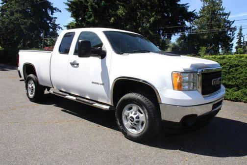 Summit White 2013 GMC Sierra 2500 Base