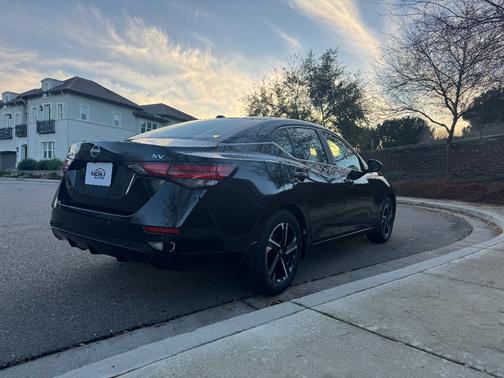 2024 Nissan Sentra SV