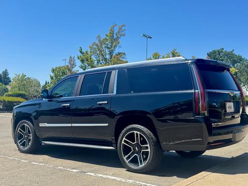 Black 2019 Cadillac Escalade ESV Luxury