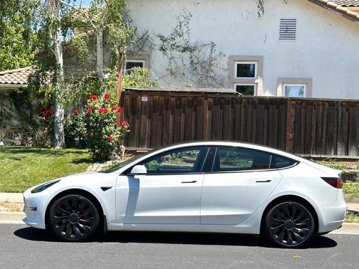 White 2023 Tesla Model 3 Performance