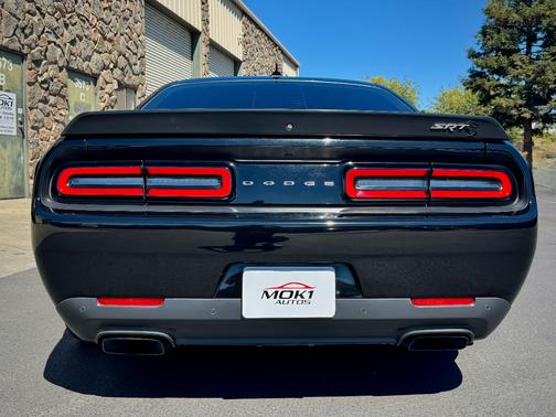 Black 2019 Dodge Challenger SRT Hellcat