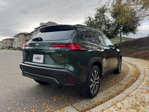 2023 Toyota Corolla Cross XLE