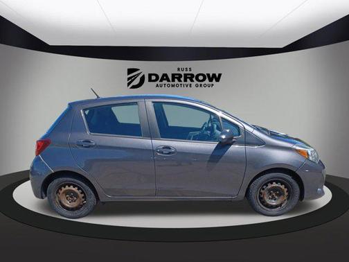 2016 Toyota Yaris L