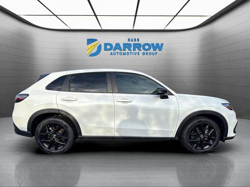 Platinum White Pearl 2023 Honda HR-V AWD Sport