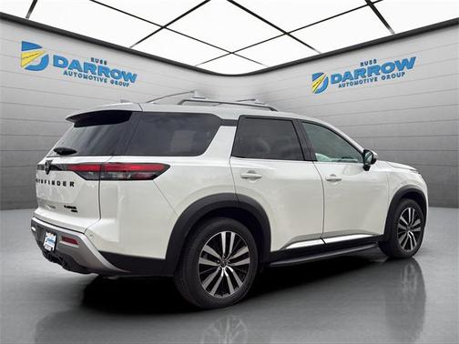 2023 Nissan Pathfinder Platinum 4WD