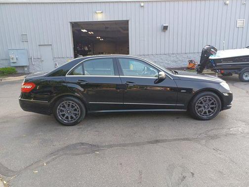 2012 Mercedes-Benz E-Class 4MATIC
