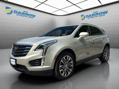 Silver Coast Metallic 2017 Cadillac XT5 Premium Luxury