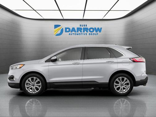 Silver Metallic 2022 Ford Edge Titanium