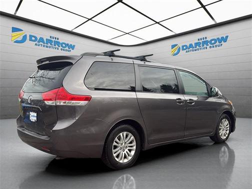 2014 Toyota Sienna LE