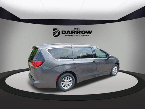 2020 Chrysler Voyager LXI