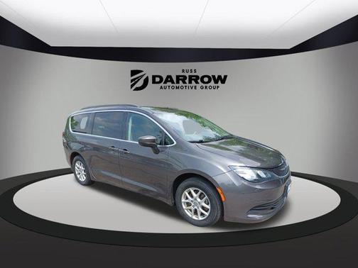 2020 Chrysler Voyager LXI