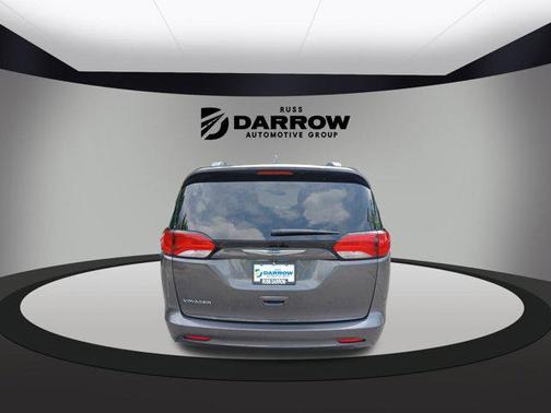 2020 Chrysler Voyager LXI