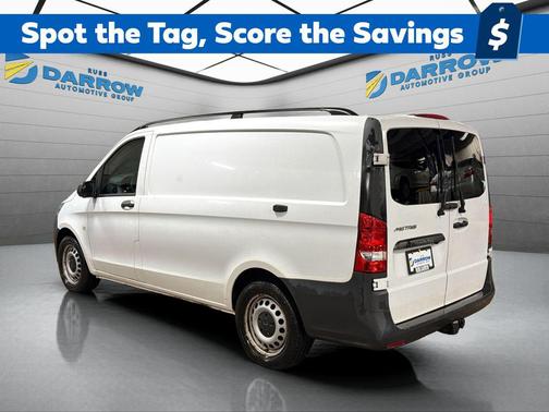 2016 Mercedes-Benz Metris Base