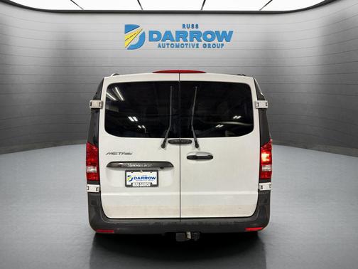 2016 Mercedes-Benz Metris Base