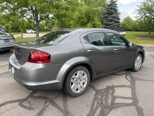 2012 Dodge Avenger SE