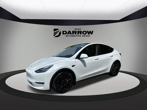 2022 Tesla Model Y Long Range Dual Motor All-Wheel Drive