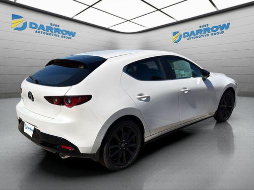 Snowflake White Pearl Mica 2026 Mazda Mazda3 AWD