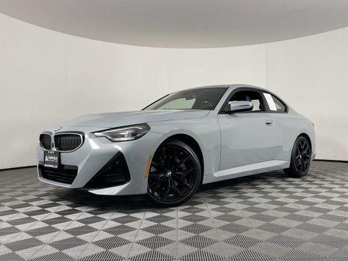 2025 BMW 230 i xDrive
