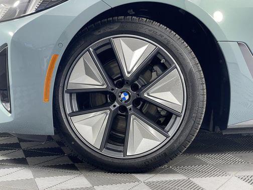 2025 BMW i4 Gran Coupe xDrive40