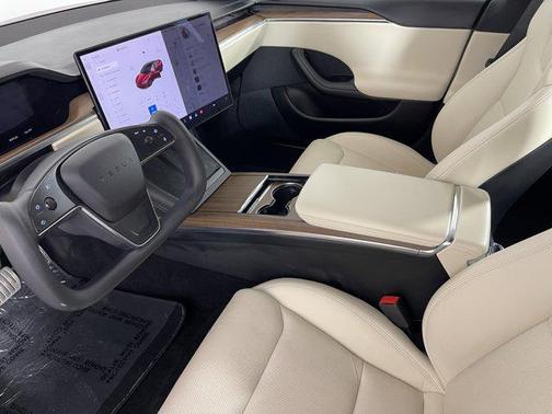 2023 Tesla Model S Standard Range