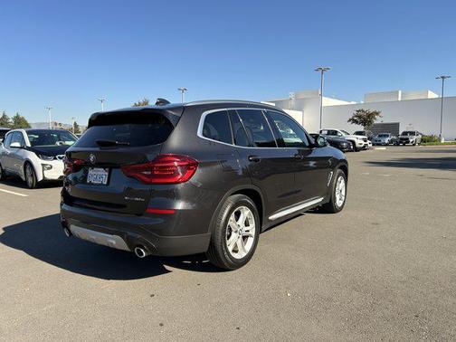 2021 BMW X3 PHEV xDrive30e