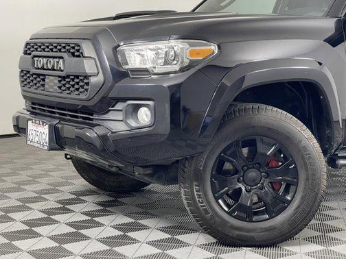 2021 Toyota Tacoma TRD Sport