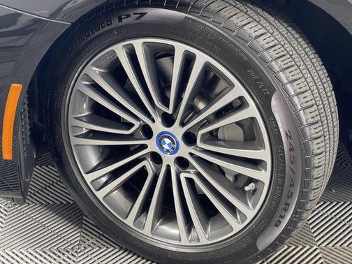 2019 BMW 530e iPerformance