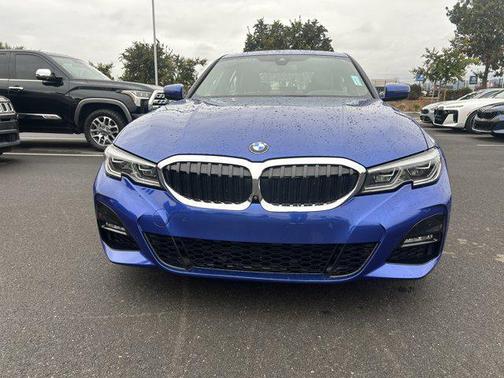 2019 BMW 330 330i