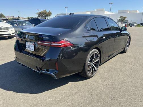2026 BMW 530 i